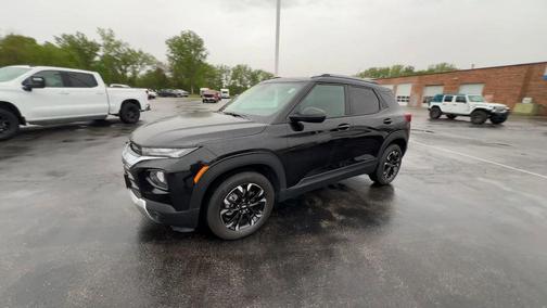 Mosaic Black Metallic 2023 Chevrolet Trailblazer LT
