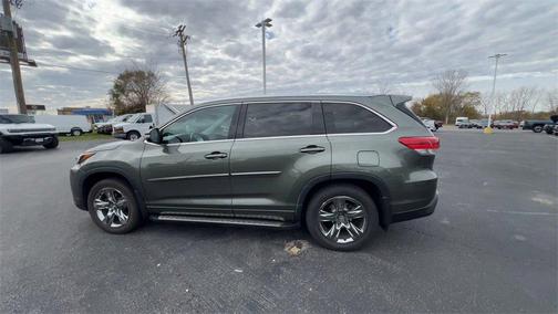 2017 Toyota Highlander Limited Platinum