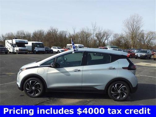 2023 Chevrolet Bolt EV 2LT