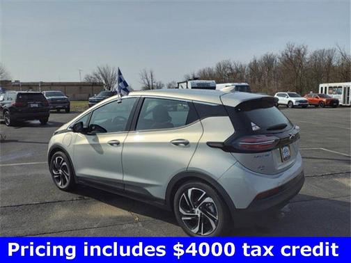 2023 Chevrolet Bolt EV 2LT
