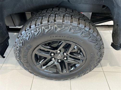 2025 Chevrolet Silverado 1500 Custom Trail Boss