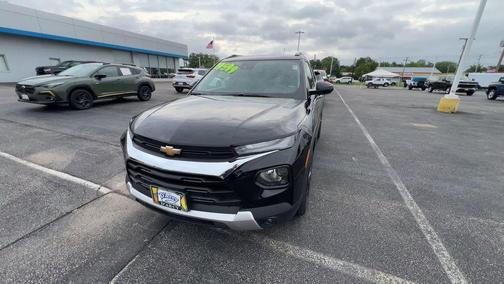 Mosaic Black Metallic 2022 Chevrolet Trailblazer LT