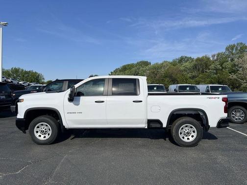 Summit White 2026 Chevrolet Silverado 2500 WT