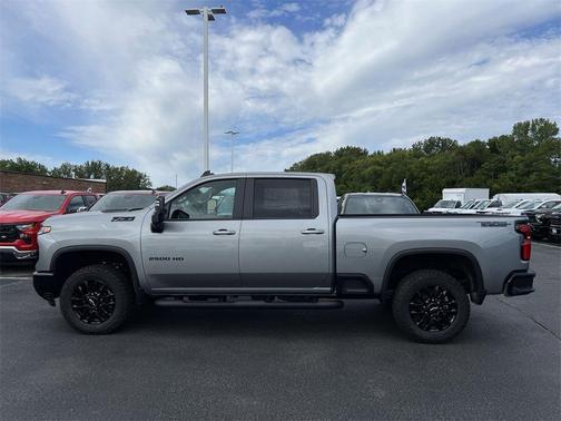 2025 Chevrolet Silverado 2500 LT
