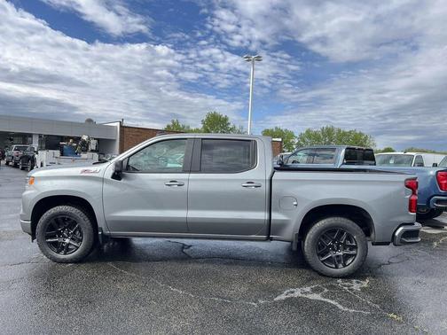 Sterling Gray Metallic 2026 Chevrolet Silverado 1500 RST
