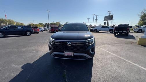 2025 Volkswagen Atlas 2.0T Peak Edition