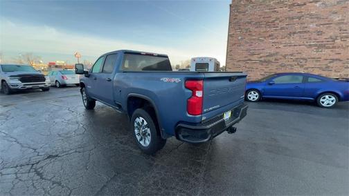 2024 Chevrolet Silverado 2500 Custom