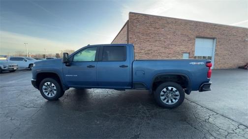 2024 Chevrolet Silverado 2500 Custom