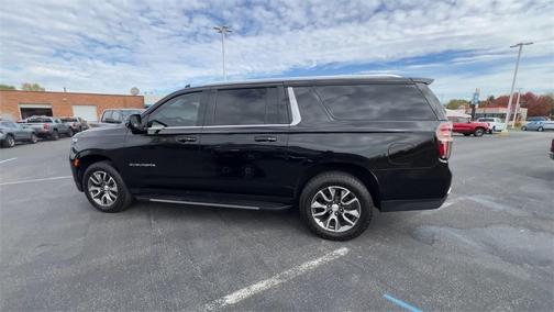 2021 Chevrolet Suburban LT