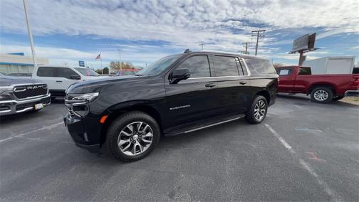 2021 Chevrolet Suburban LT