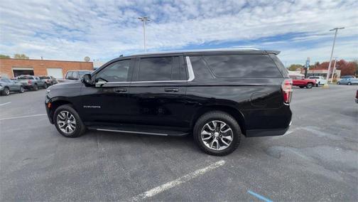 2021 Chevrolet Suburban LT