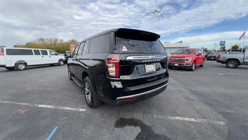 2021 Chevrolet Suburban LT