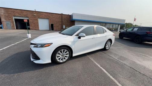 2020 Toyota Camry LE