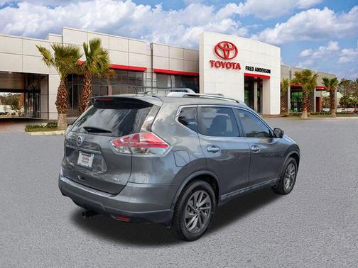 2016 Nissan Rogue SL