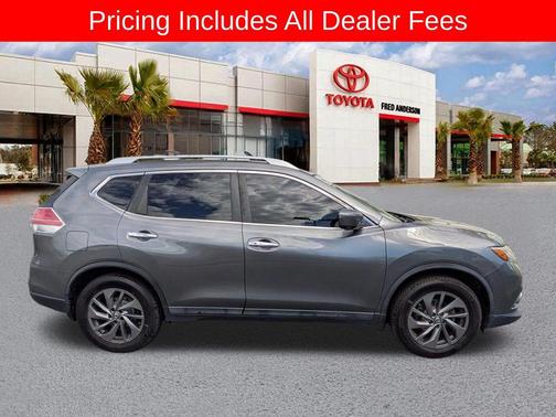 Gun Metallic 2016 Nissan Rogue SL