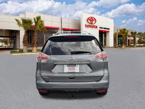 2016 Nissan Rogue SL