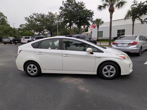 2014 Toyota Prius Four