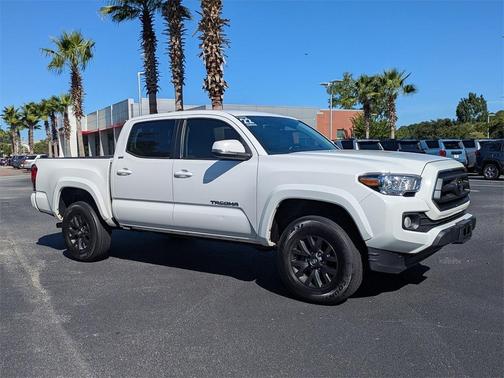 2022 Toyota Tacoma SR5