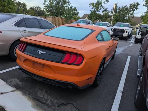 2020 Ford Mustang EcoBoost