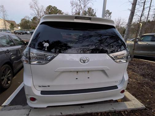 2015 Toyota Sienna SE