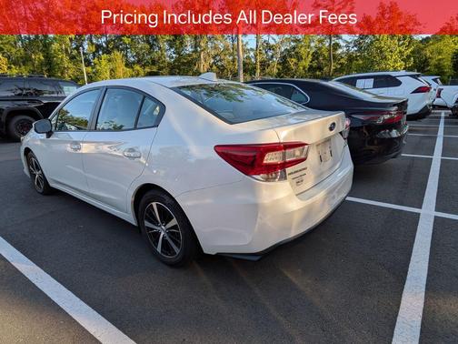 Crystal White Pearl 2022 Subaru Impreza Premium