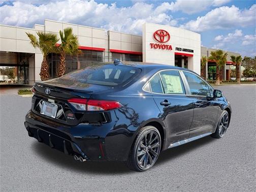 2026 Toyota Corolla Hybrid SE