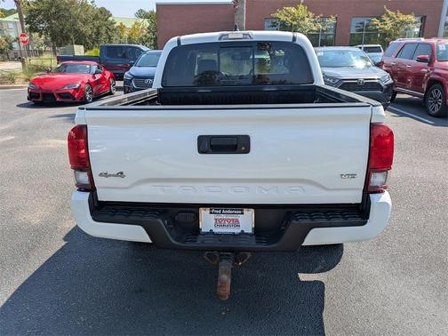 2022 Toyota Tacoma SR5