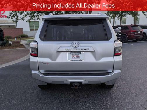 Classic Silver Metallic 2015 Toyota 4Runner SR5