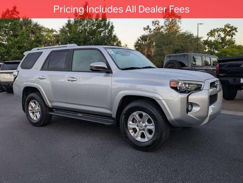Classic Silver Metallic 2015 Toyota 4Runner SR5