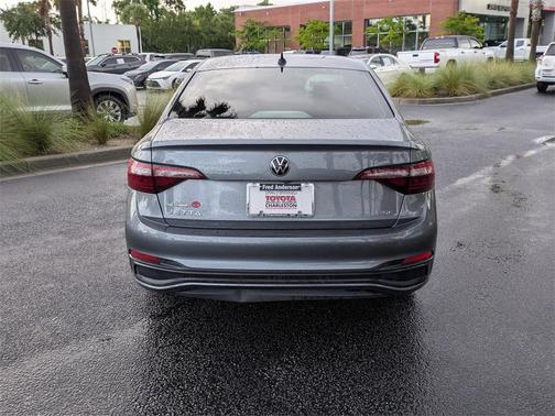 2023 Volkswagen Jetta 1.5T SE