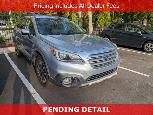 Ice Silver Metallic 2016 Subaru Outback 2.5i Limited