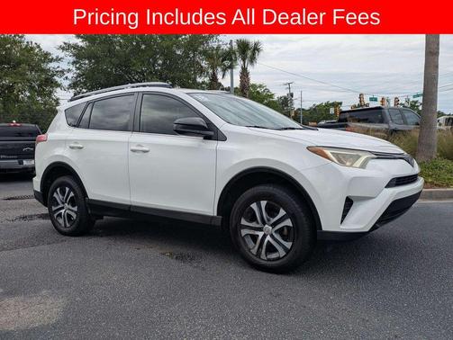 Super White 2018 Toyota RAV4 LE