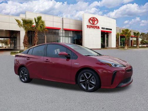 2020 Toyota Prius XLE