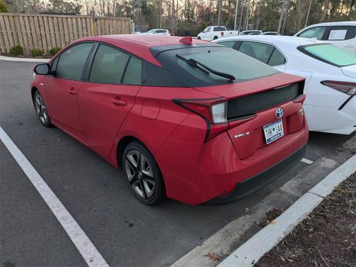 2020 Toyota Prius XLE