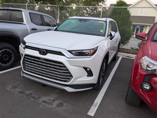 2024 Toyota Grand Highlander Hybrid MAX Platinum