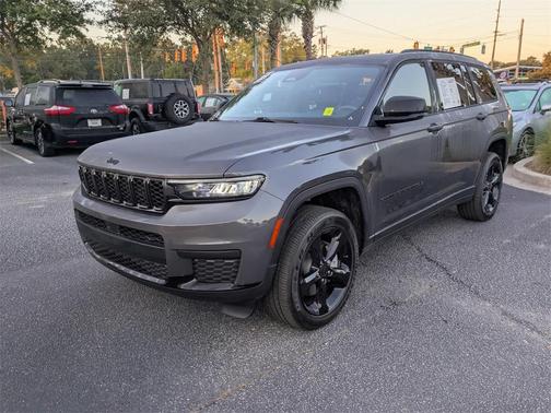 2025 Jeep Grand Cherokee L Laredo