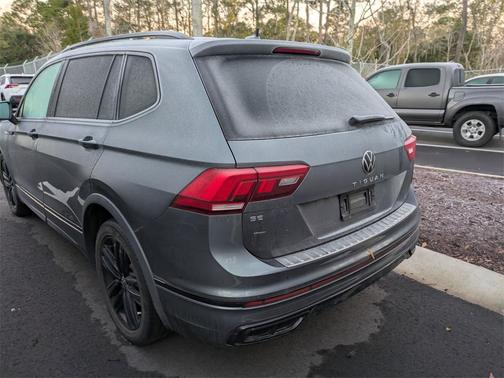 2022 Volkswagen Tiguan 2.0T SE R-Line Black