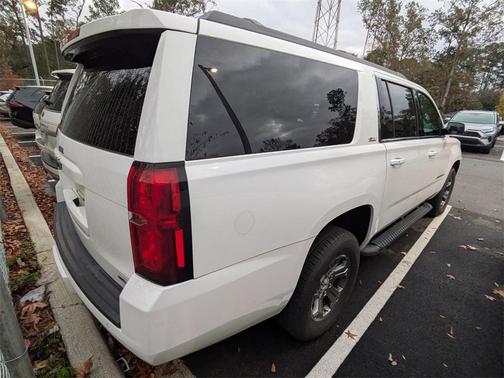 2017 Chevrolet Suburban LT