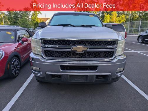 Sheer Silver Metallic 2011 Chevrolet Silverado 2500 LT