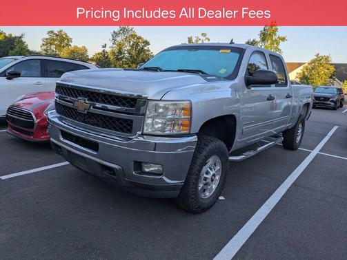 Sheer Silver Metallic 2011 Chevrolet Silverado 2500 LT