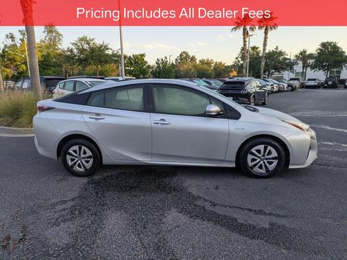 Classic Silver Metallic 2016 Toyota Prius Three