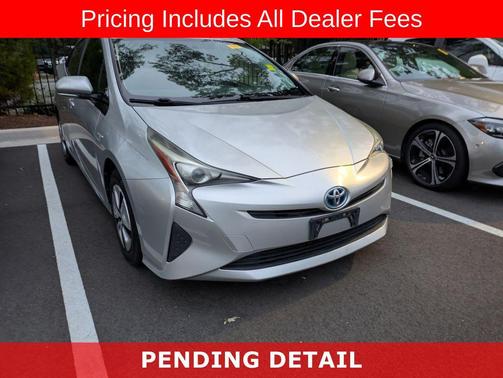 Classic Silver Metallic 2016 Toyota Prius Three