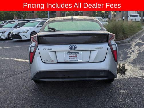 Classic Silver Metallic 2016 Toyota Prius Three