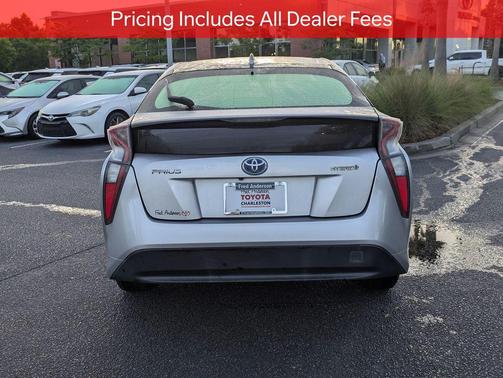 Classic Silver Metallic 2016 Toyota Prius Three
