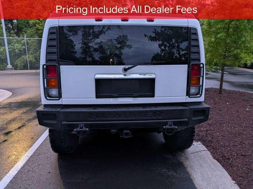 White 2004 Hummer H2 Base