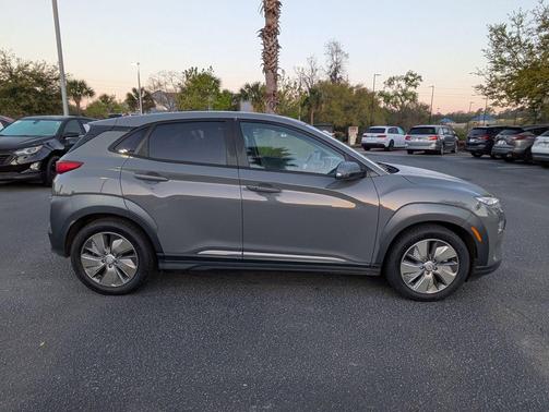 2021 Hyundai KONA EV Ultimate