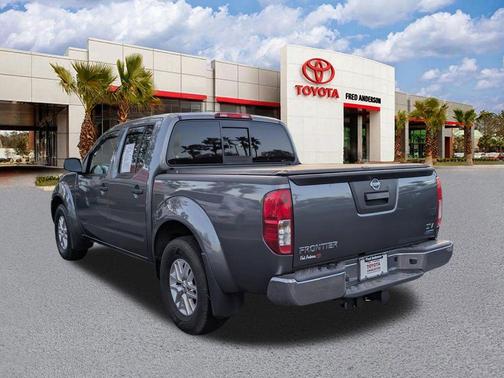 2017 Nissan Frontier SV