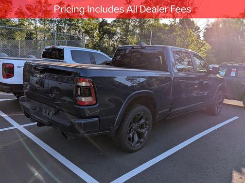 Patriot Blue Pearlcoat 2022 RAM 1500 Limited