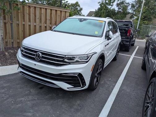 2022 Volkswagen Tiguan 2.0T SEL R-Line