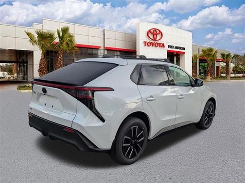 Wind Chill Pearl 2026 Toyota bZ XLE Plus